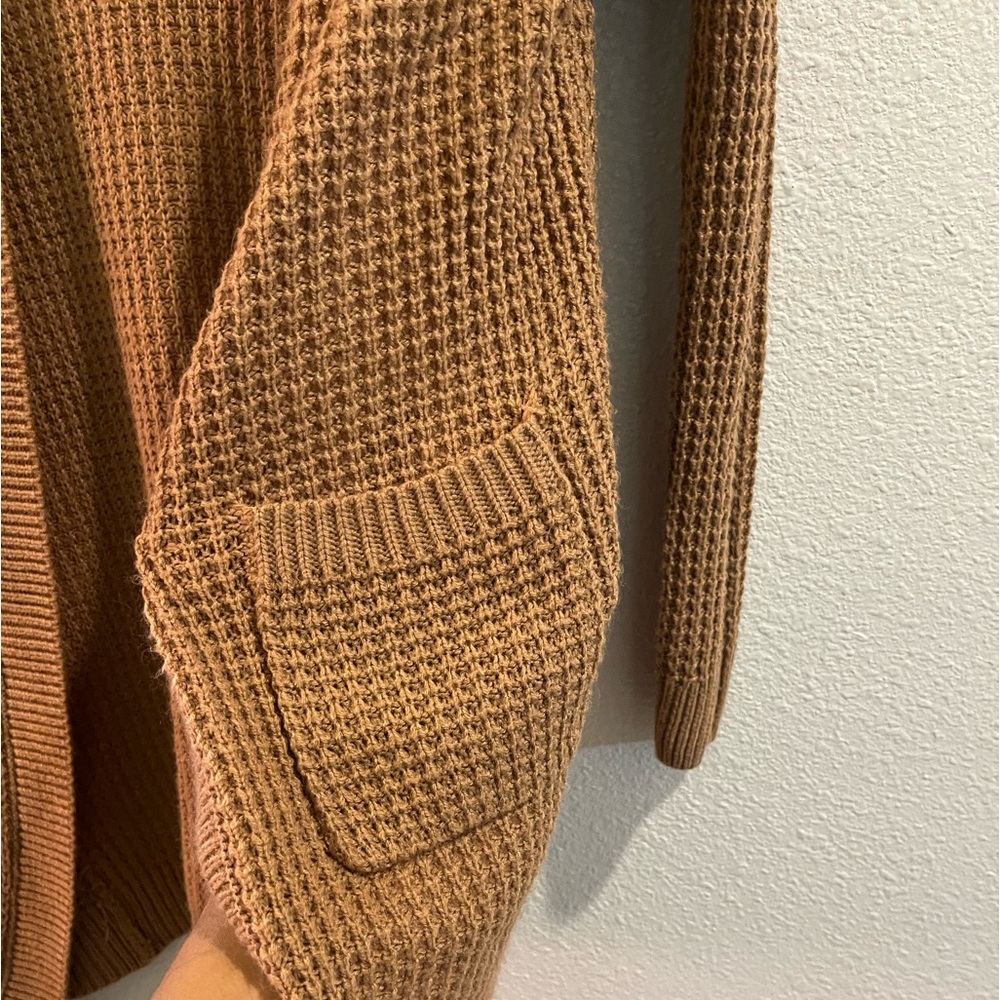 Women’s XS Soho Apparel burnt orange cardigan with pockets 🤩